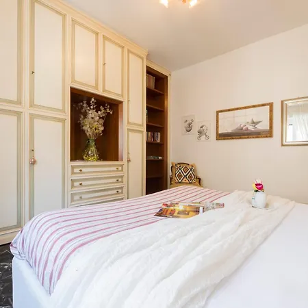 Apartman Casaviva - Classic Flat In Nervi Genova