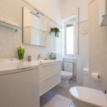 Casaviva - Classic Flat In Nervi