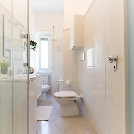 Casaviva - Classic Flat In Nervi * Genova